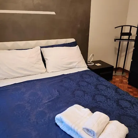 Casa Tio Piero Accogliente E Confortevole 阿斯蒂