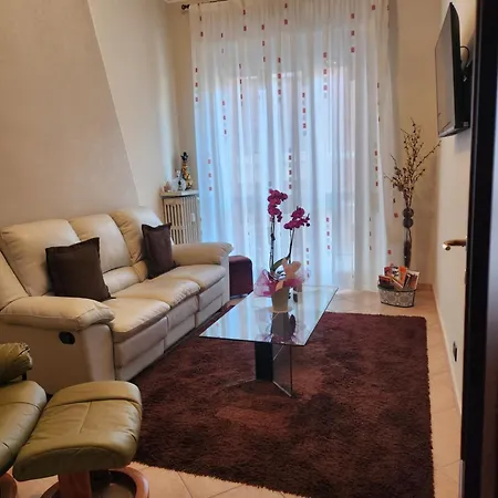 Apartamento Casa Tio Piero Accogliente E Confortevole Asti